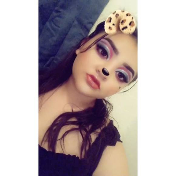 Meet your Posher, Trinity - Picture 1 of 1